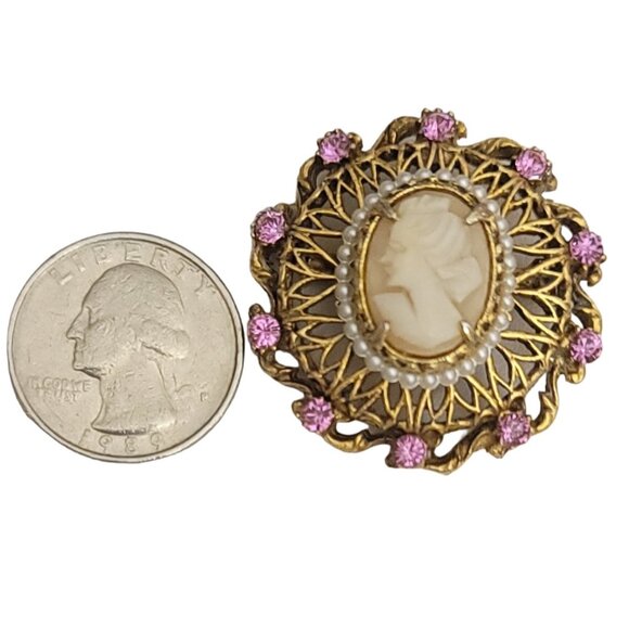 Florenza Gold Tone Carved Shell Cameo Pink Lucite Rhinestone  Florenza Gold Tone Carved Shell Cameo Pink Lucite Rhinestone Brooch Pendant M325